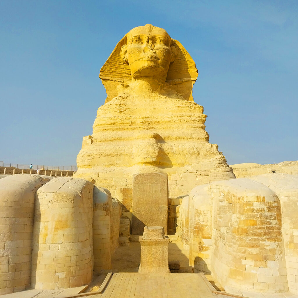 The timeless Sphinx & Pyramid